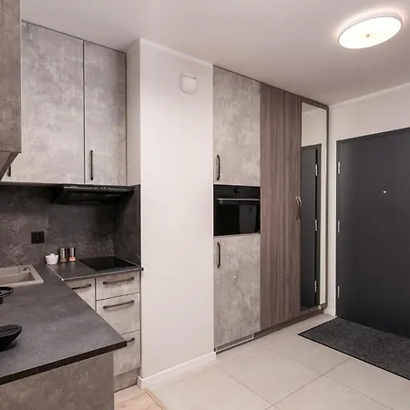 Apartman Apartwro 8th - Square, Railway Station Wrocław