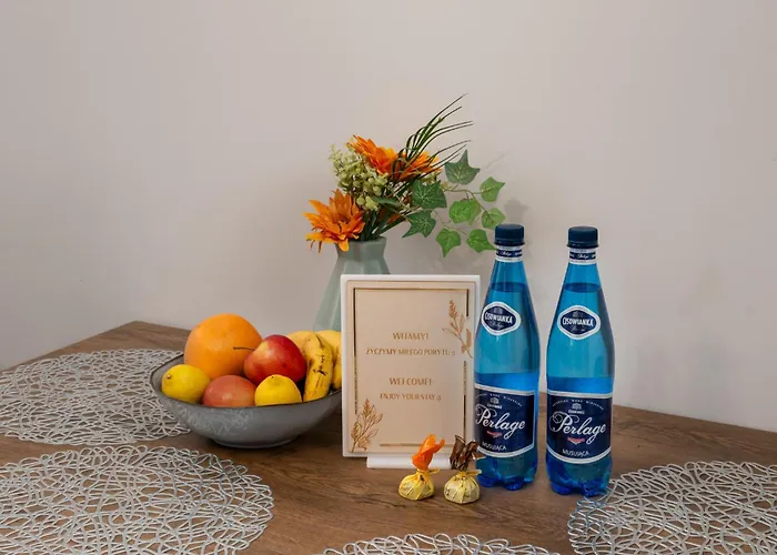 Apartwro 8th - Square, Railway Station Vratislav